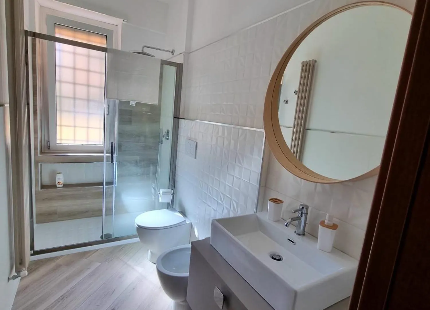 Lt Domus Roma.... A Due Passi Dal Centro Apartment